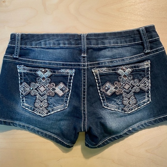 Rue 21 Jean Shorts Size 3/4 (GQ) - Picture 14 of 15